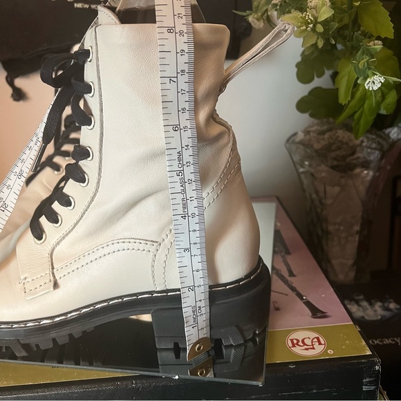 Rag & Bone white leather chunky ankle boots - Picture 6 of 8